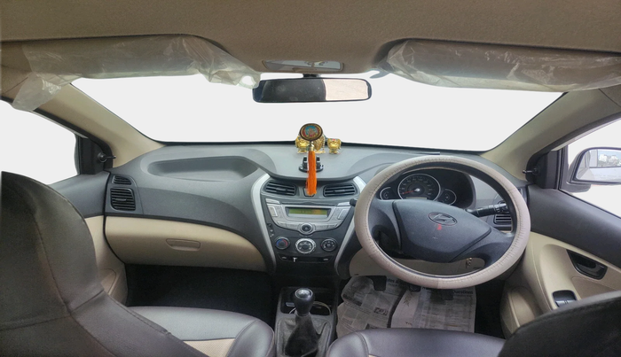 2015 Hyundai Eon MAGNA +, Petrol, Manual, 31,974 km, interior