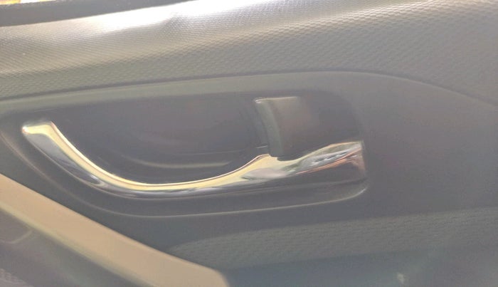 2018 Tata NEXON XZ PLUS PETROL, Petrol, Manual, 97,460 km, interior