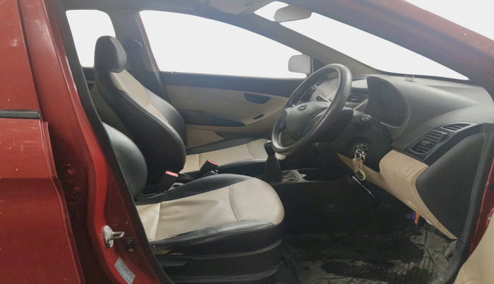 2014 Hyundai Eon ERA +, Petrol, Manual, 66,670 km, interior