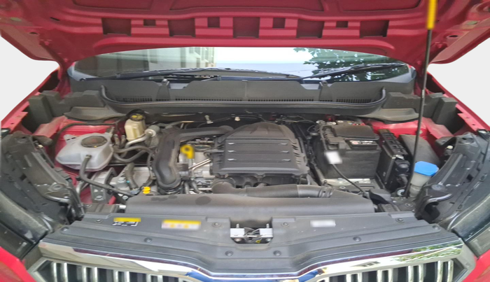 2024 Skoda KUSHAQ AMBITION 1.0L TSI AT, Petrol, Automatic, 7,015 km, exterior