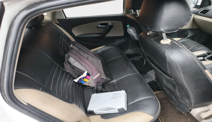 2013 Volkswagen Polo HIGHLINE DIESEL, Diesel, Manual, 1,28,848 km, interior