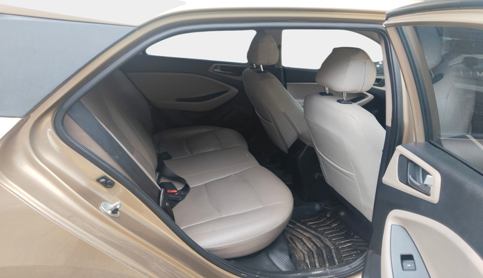 2014 Hyundai Elite i20 ASTA 1.4 CRDI, Diesel, Manual, 1,37,591 km, interior