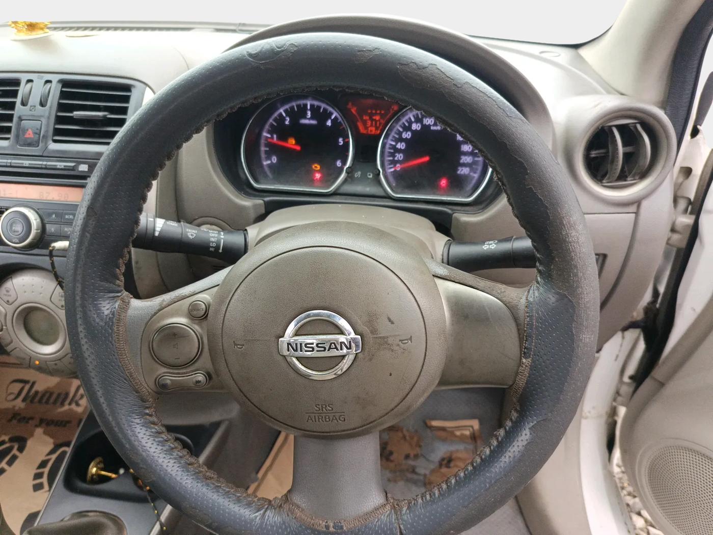 2012 Nissan Sunny XV DIESEL, Diesel, Manual, 1,22,600 km, interior