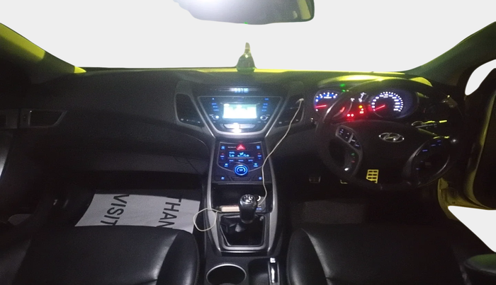 2015 Hyundai New Elantra 1.8 SX MT VTVT, Petrol, Manual, 61,053 km, interior