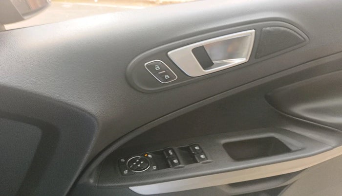 2018 Ford Ecosport TITANIUM + 1.5L DIESEL, Diesel, Manual, 97,080 km, interior