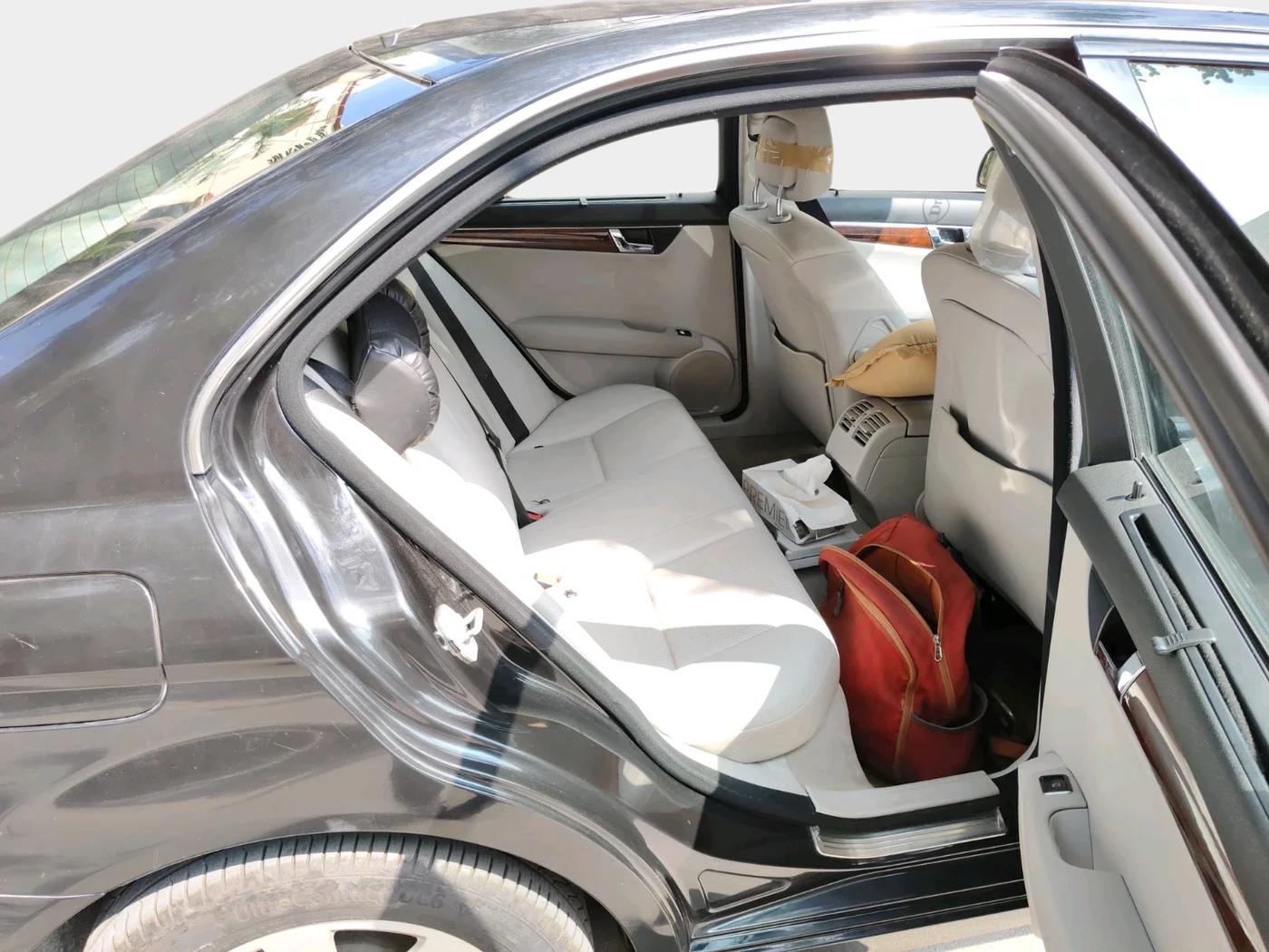 2011 Mercedes Benz C Class C 200 CGI ELEGANCE, Petrol, Automatic, 31,142 km, interior