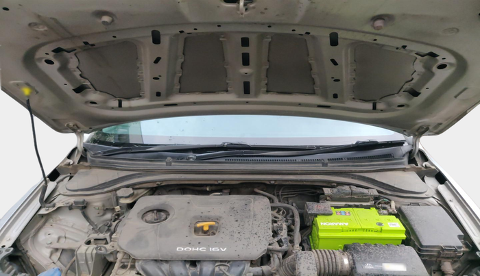 2016 Hyundai New Elantra 2.0 SX(O) AT PETROL, Petrol, Automatic, 70,626 km, exterior