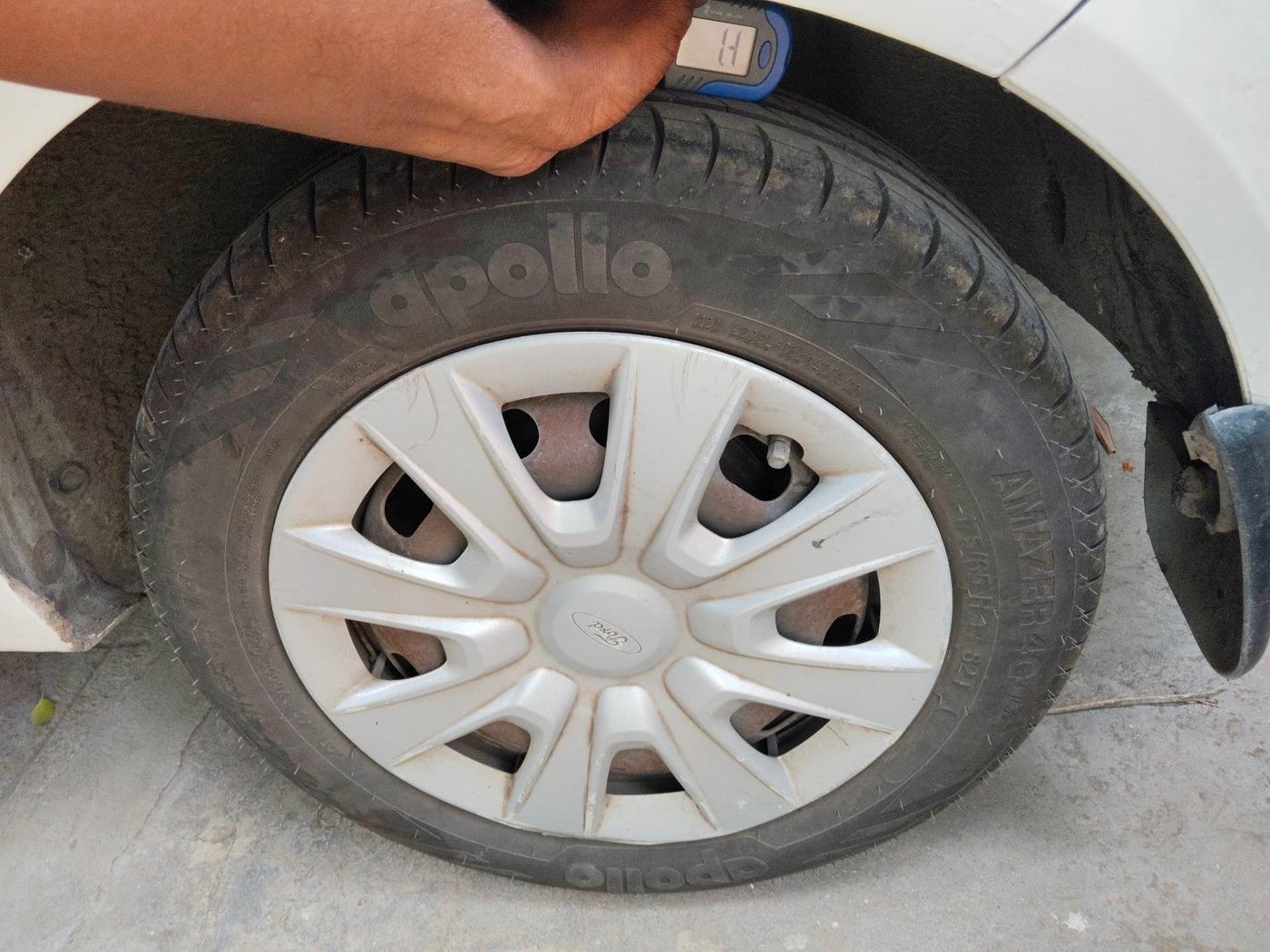 2013 Ford Figo EXI 1.4 DIESEL, Diesel, Manual, 98,147 km, tyre
