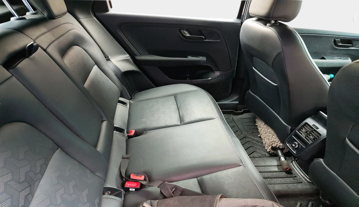 2022 Tata ALTROZ XZ PLUS PETROL DARK EDITION, Petrol, Manual, 14,476 km, interior