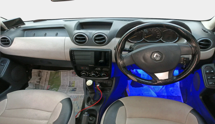 2015 Renault Duster 85 PS RXL DIESEL, Diesel, Manual, 1,01,175 km, interior