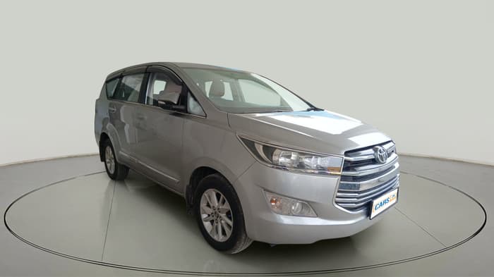 2016 Toyota Innova Crysta 2.4 G 8 STR, Diesel, Manual, 68,840 km, exterior
