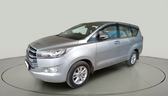 2016 Toyota Innova Crysta 2.4 G 8 STR, Diesel, Manual, 68,840 km, exterior
