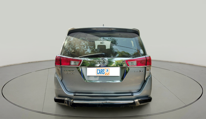2016 Toyota Innova Crysta 2.4 G 8 STR, Diesel, Manual, 68,840 km, exterior