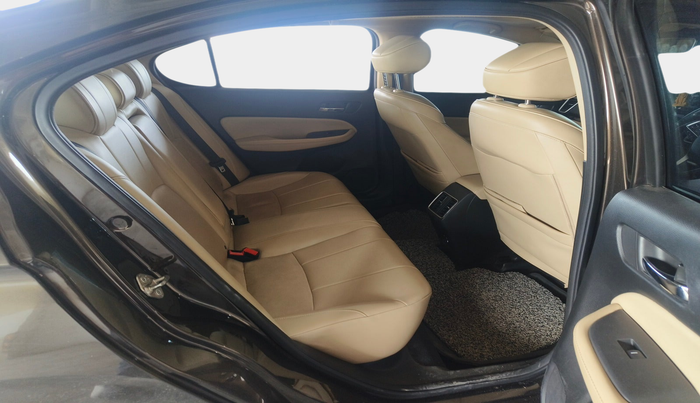 2023 Honda City 1.5L I-VTEC ZX, Petrol, Manual, 83,534 km, interior