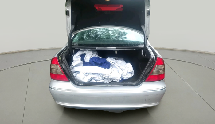 2007 Mercedes Benz E Class 280 CDI ELEGANCE, Diesel, Automatic, 1,30,262 km, exterior