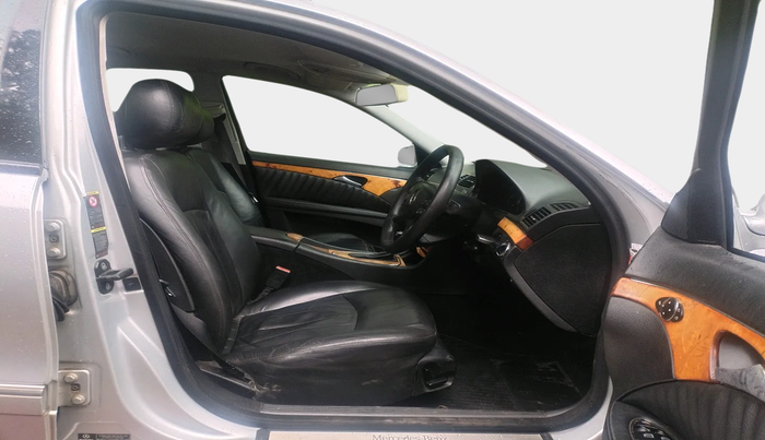 2007 Mercedes Benz E Class 280 CDI ELEGANCE, Diesel, Automatic, 1,30,262 km, interior