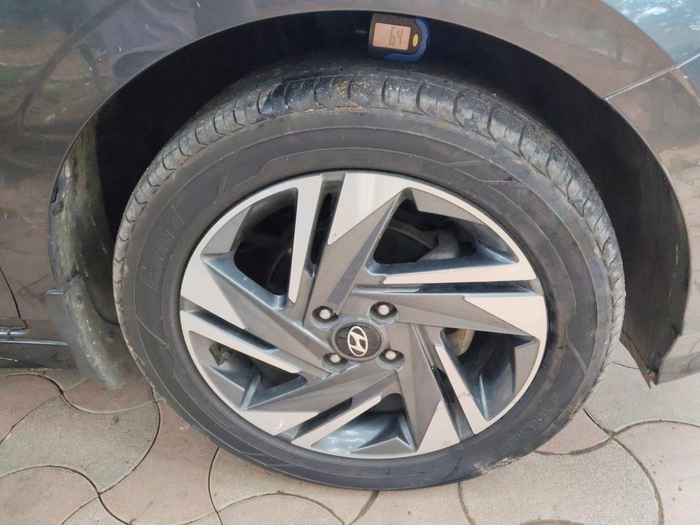 2022 Hyundai NEW I20 ASTA (O) 1.2 AT, Petrol, Automatic, 54,788 km, tyre