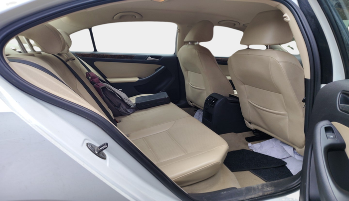 2014 Volkswagen Jetta COMFORTLINE TSI, Petrol, Manual, 65,566 km, interior