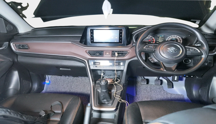 2022 Maruti BREZZA ZXI SMART HYBRID , Petrol, Manual, 35,107 km, interior