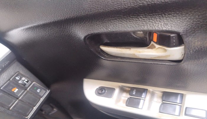 2013 Maruti Wagon R 1.0 VXI, Petrol, Manual, 1,32,232 km, interior