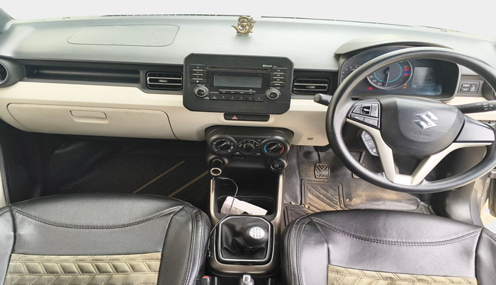 2017 Maruti IGNIS DELTA 1.2, Petrol, Manual, 64,863 km, interior