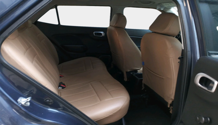 2020 Hyundai VENUE E 1.2, Petrol, Manual, 38,159 km, interior