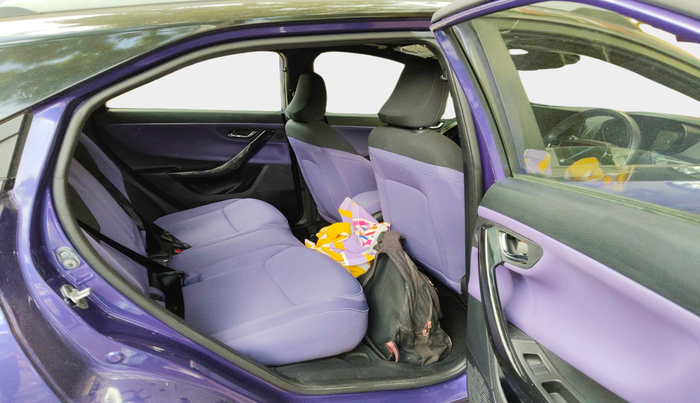 2023 Tata NEXON FEARLESS DUAL TONE 1.5 DIESEL, Diesel, Manual, 9,033 km, interior