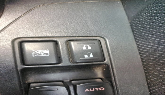 2020 Maruti Vitara Brezza ZXI, Petrol, Manual, 37,153 km, interior