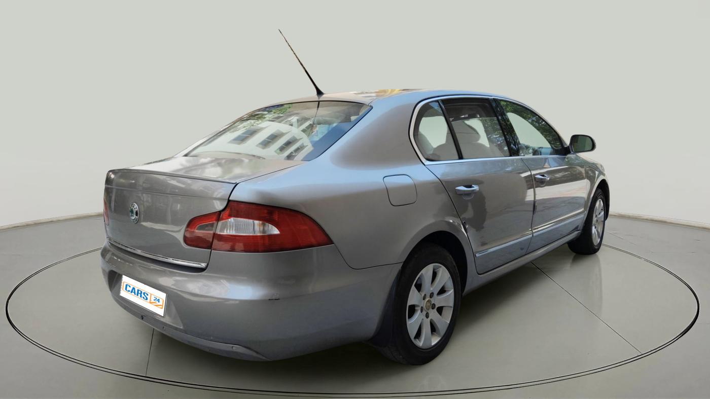 2009 Skoda Superb ELEGANCE 1.8 TSI AT, Petrol, Automatic, 1,16,769 km, exterior