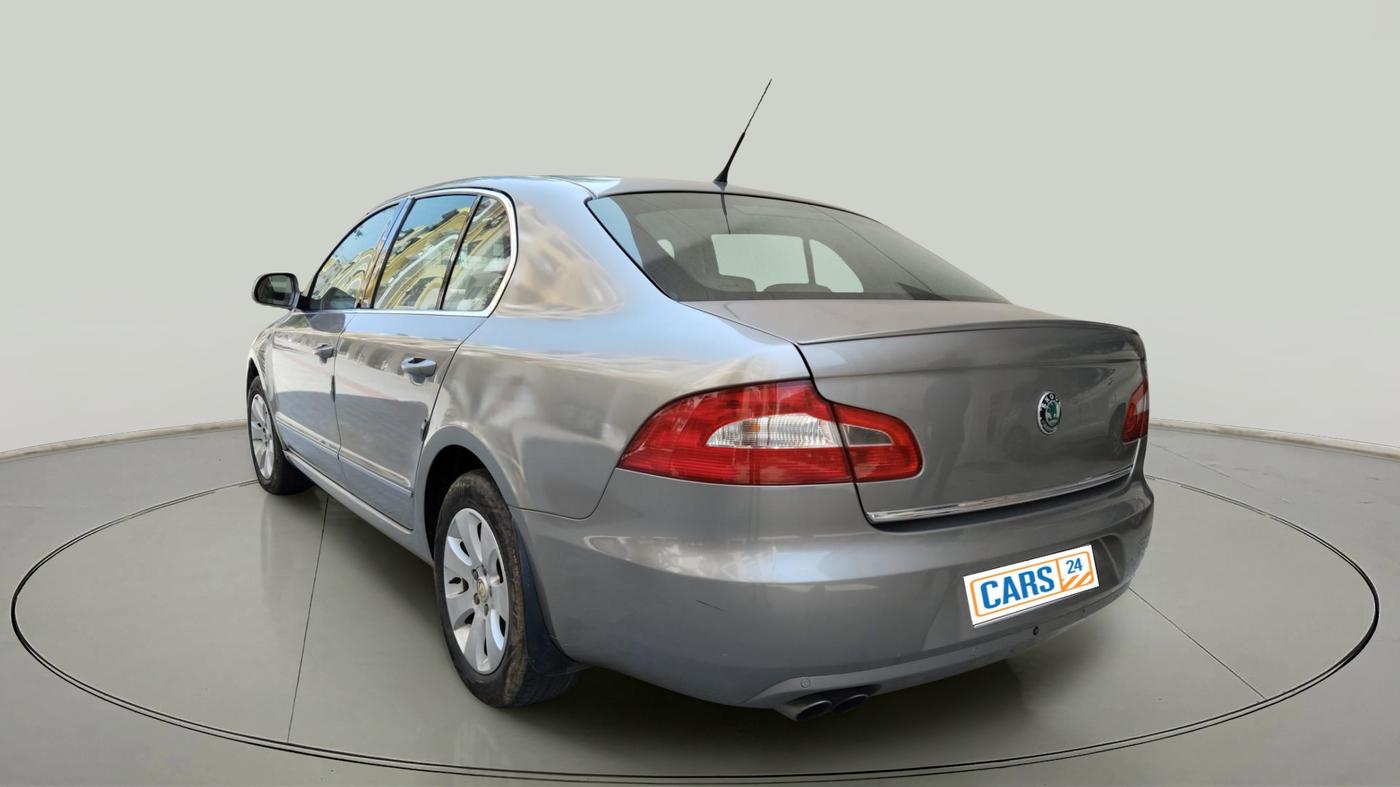 2009 Skoda Superb ELEGANCE 1.8 TSI AT, Petrol, Automatic, 1,16,769 km, exterior