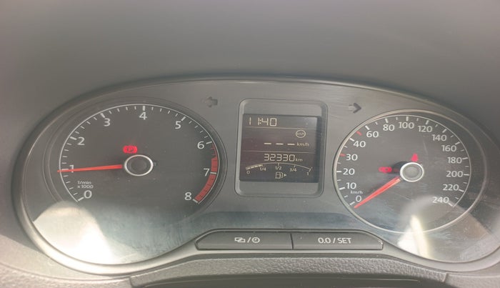 2022 Volkswagen Polo HIGHLINE PLUS 1.0L TSI, Petrol, Manual, 32,330 km, interior