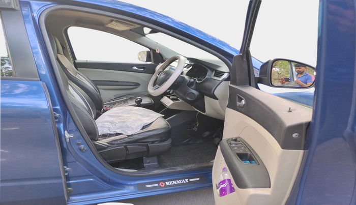 2023 Renault TRIBER RXZ, Petrol, Manual, 67,831 km, interior