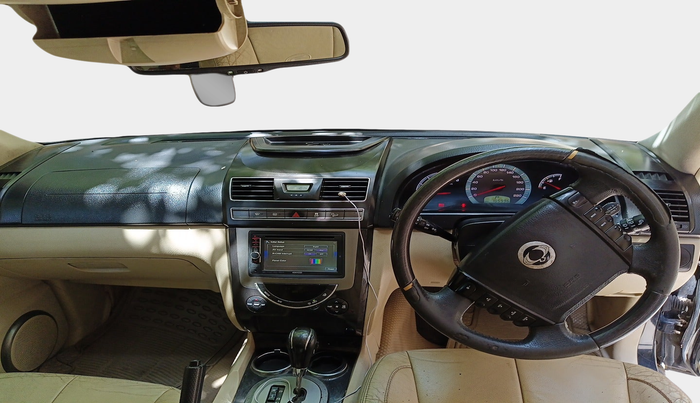 2013 Ssangyong Rexton RX7, Diesel, Automatic, 1,05,995 km, interior