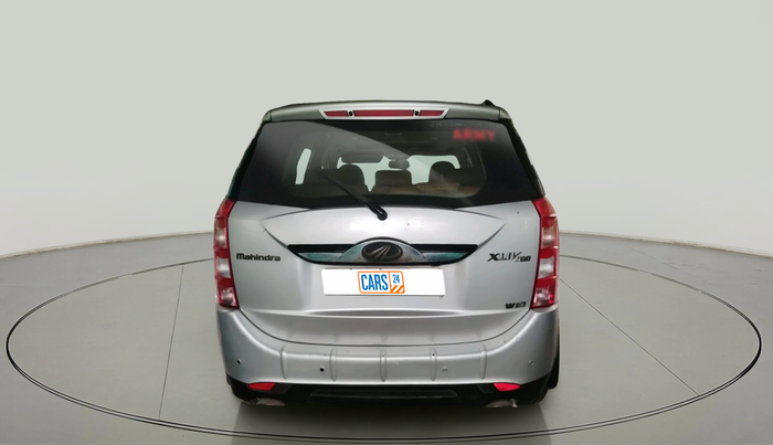 2015 Mahindra XUV500 W10, Diesel, Manual, 1,25,086 km, exterior