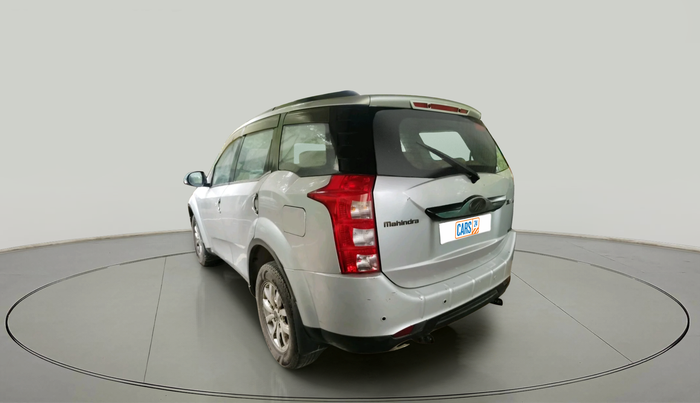 2015 Mahindra XUV500 W10, Diesel, Manual, 1,25,086 km, exterior