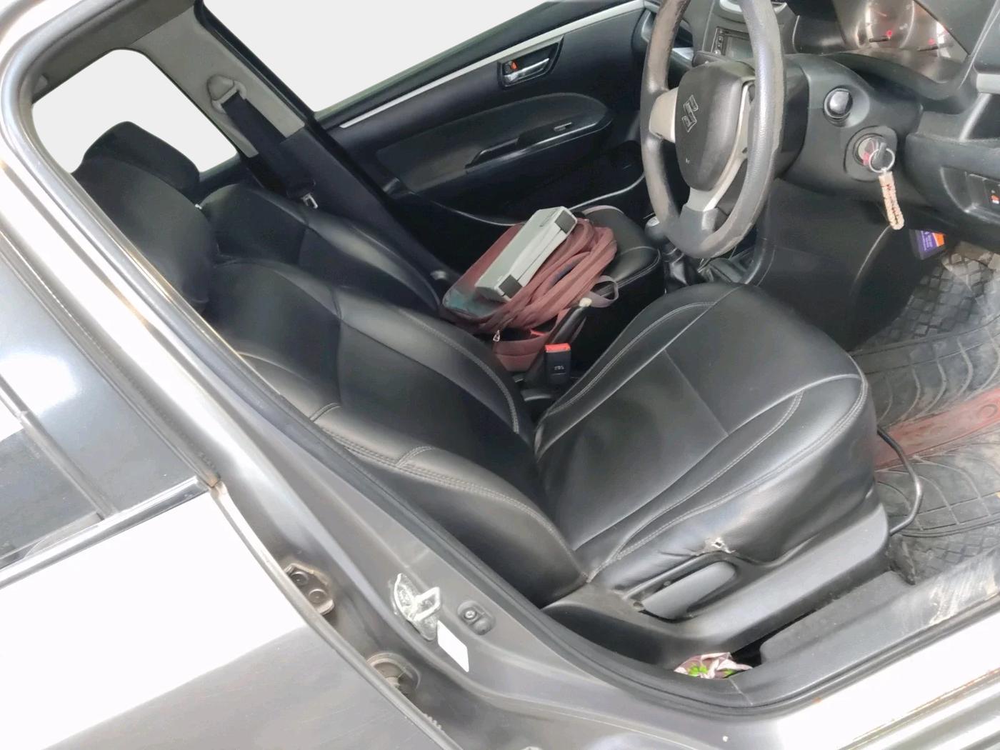 2012 Maruti Swift VDI, Diesel, Manual, 2,39,723 km, interior
