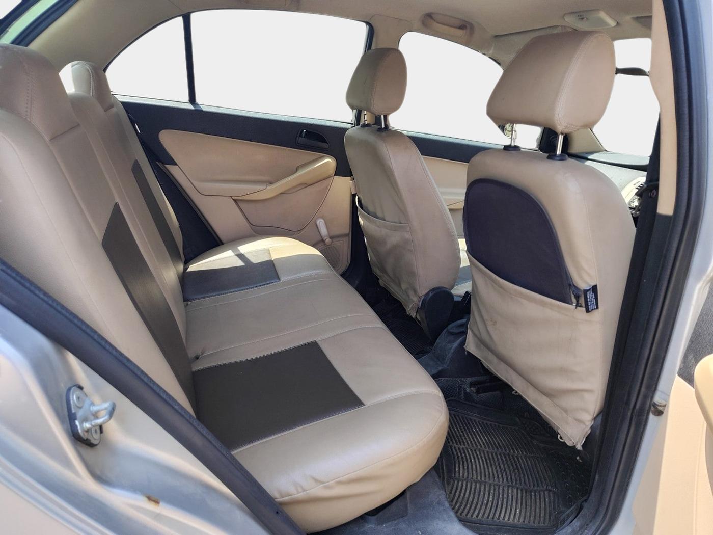 2011 Tata Indica Vista TERRA TDI, Diesel, Manual, 49,116 km, interior