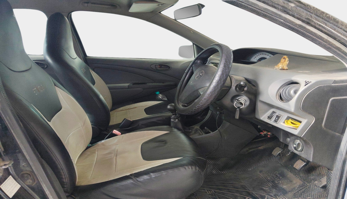 2012 Toyota Etios Liva GD, Diesel, Manual, 1,01,794 km, interior