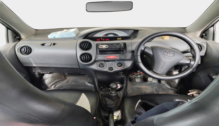 2012 Toyota Etios Liva GD, Diesel, Manual, 1,01,794 km, interior