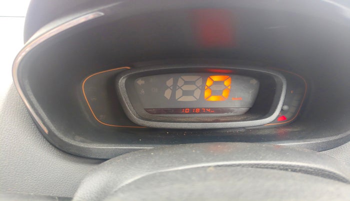 2017 Renault Kwid RXT 0.8, Petrol, Manual, 1,01,875 km, interior