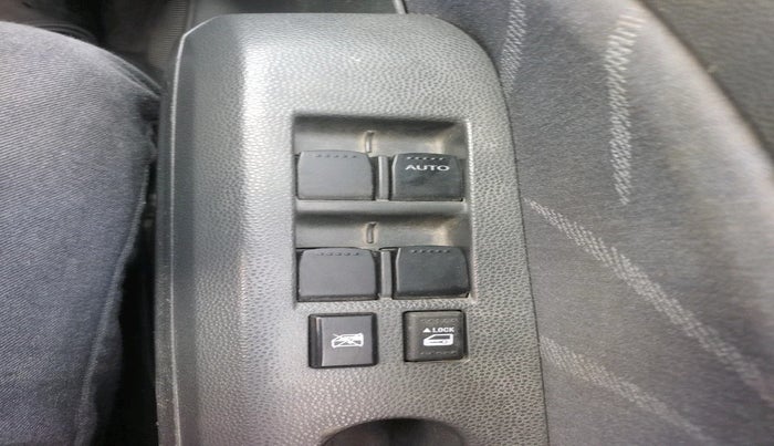 2011 Maruti Ritz VXI, Petrol, Manual, 1,30,818 km, interior