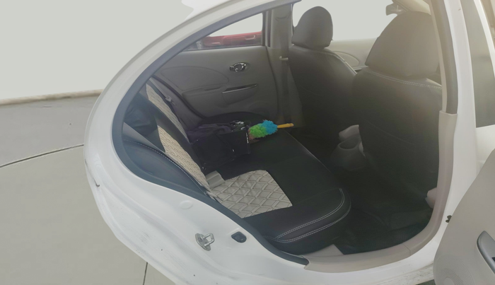 2013 Nissan Micra XV CVT, Petrol, Automatic, 53,401 km, interior