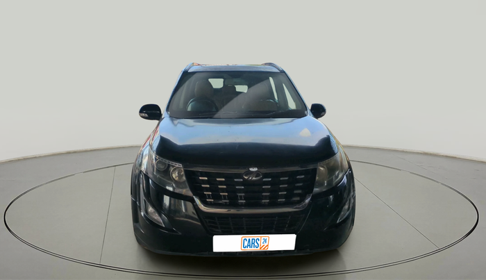 2018 Mahindra XUV500 W11, Diesel, Manual, 1,42,887 km, exterior
