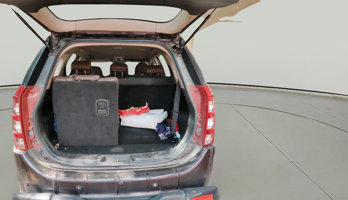 2013 Mahindra XUV500 W8, Diesel, Manual, 61,446 km, exterior