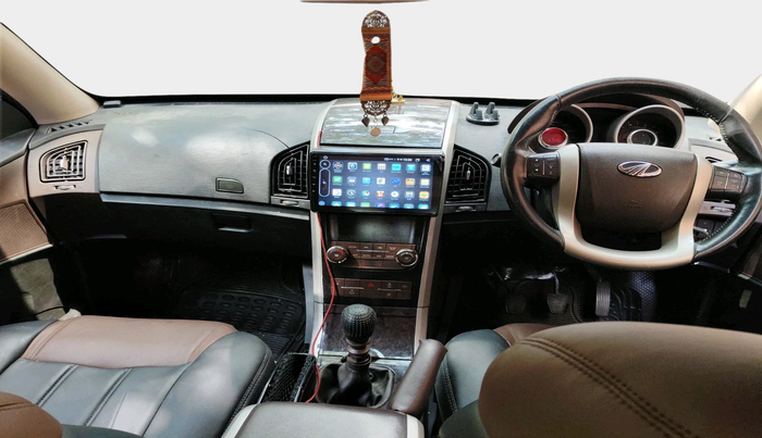 2013 Mahindra XUV500 W8, Diesel, Manual, 61,446 km, interior