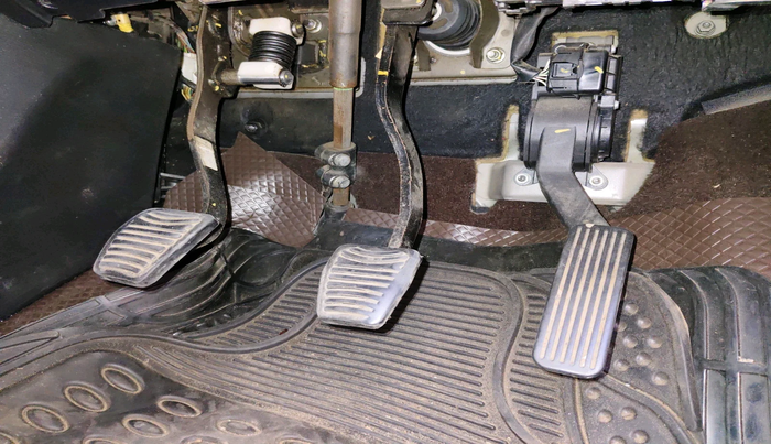 2013 Mahindra XUV500 W8, Diesel, Manual, 61,446 km, interior