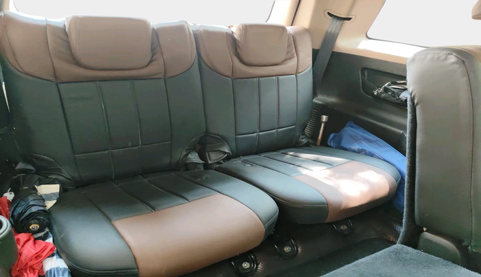 2013 Mahindra XUV500 W8, Diesel, Manual, 61,446 km, interior