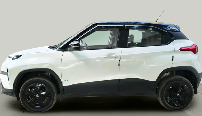 2024 Tata PUNCH EV ADVENTURE S LONG RANGE 3.3, Electric, Automatic, 32,972 km, exterior