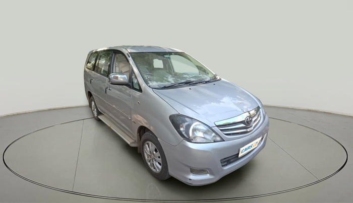 2011 Toyota Innova V 2.5 7 STR, Diesel, Manual, 1,36,959 km, exterior