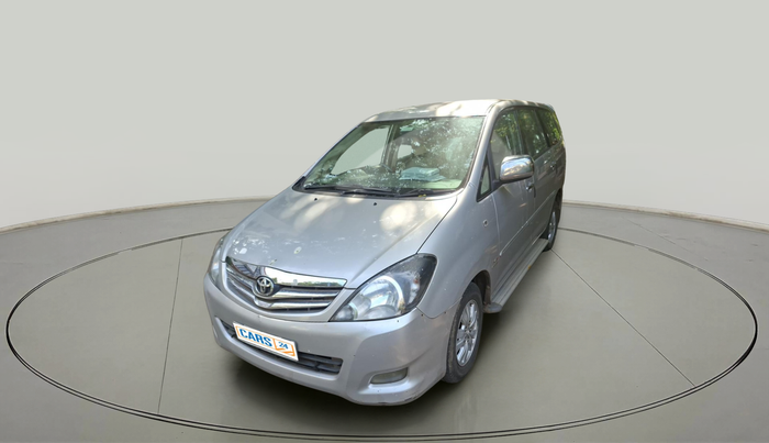 2011 Toyota Innova V 2.5 7 STR, Diesel, Manual, 1,36,959 km, exterior